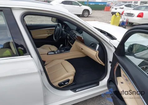 2018 BMW 330I z USA, uszkodzony, nr VIN WBA8B9C58JEE80771